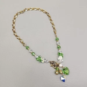 Glass Beaded Necklace Green Heart AB Glass Dangles Gold Tone Chain Jewelry 16" - Picture 1 of 23