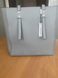 NWT WOMEN'S MARC JACOB TOTE BAG METAL LOGO XL $425+Tax - Picture 1 of 5