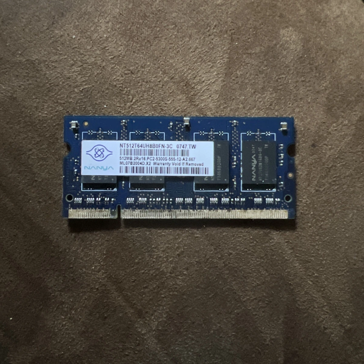 Nanya PC2-5300 DDR2-667 Computer Memory (RAM) 512 MB Capacity per