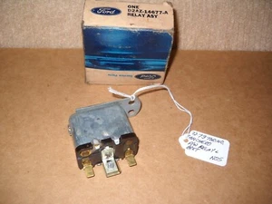NOS Ford 1972-1973 Torino Ranchero Power Window Relay & Bracket - Picture 1 of 2