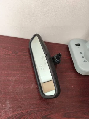 e1010516 Hatchback Interior Rear View Mirror Volkswagen Bora Foto 1 de 4