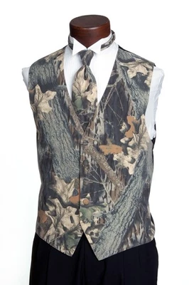 REAL TREE FORMAL VEST / SIZE Medium with COORDINATING WINDSOR TIE - Image 1 of 4
