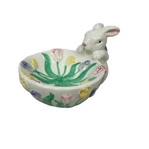 Handbemalte Keramik Hase Bonboniere mit Blumenmuster - Bild 1 von 6