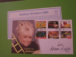 BUCKINGHAM COVERS FDC 2008 CARRY ON & HAMMER HORROR SIGNED BARBARA WINDSOR - Picture 1 of 1