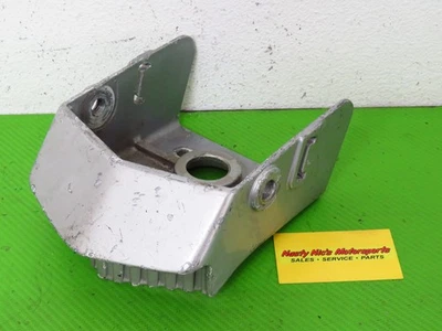 Kawasaki 440 550 js sx OEM Manija de mano Soporte de poste Montaje Corona Tubo Bota Cubo Foto 1 de 3
