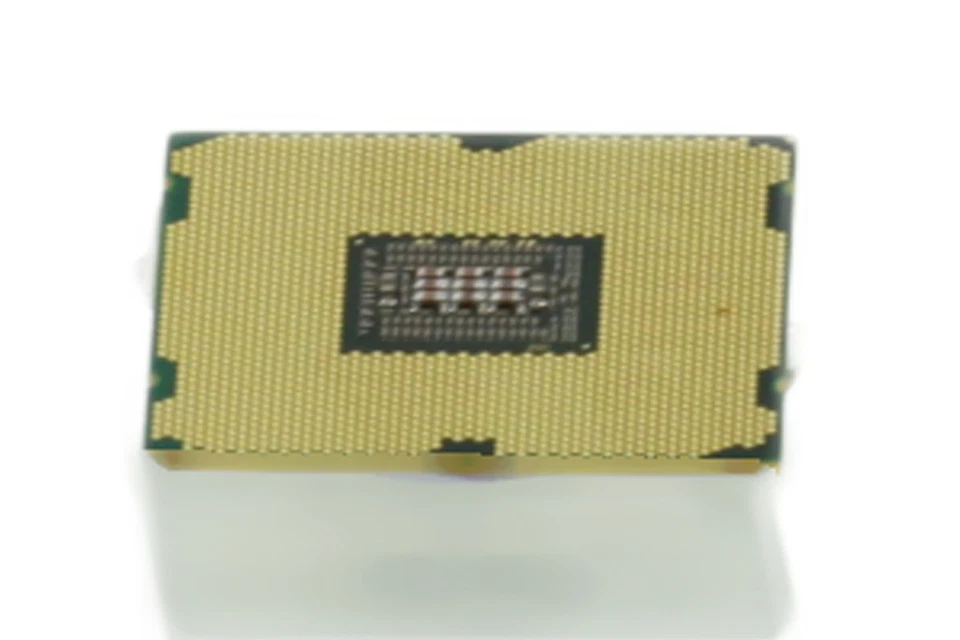 Intel Xeon E5-2670 Processor/CPU 2,60GHz 8-Core/Socket FCLGA2011 - Image 1 of 1