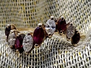 Vintage Style Crest 14k Gold Marquise Diamond & Ruby Swirl Band Ring - Picture 1 of 8