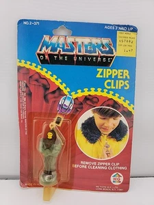 Vintage Masters of the Universe ZIPPER CLIPS NIP, Skeletor, - Picture 1 of 3