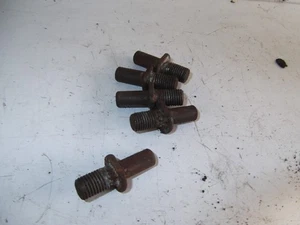 HONDA NSR125 REAR SPROCKET STUDS - Picture 1 of 3