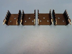 (4) 240-118ABH-22 WAKEFIELD TO-220 BLACK ANODIZED VERTICAL HEATSINK - Picture 1 of 3