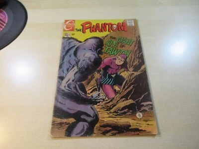 THE PHANTOM #34 CHARLTON SILVER AGE MID GRADE 1ST 15 CENT ISSUE JIM APARO ART - Image 1 of 4
