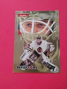 1995-96 Fleer Skybox Impact Deflectors #9 Ed Belfour Chicago Blackhawks Insert - Picture 1 of 2