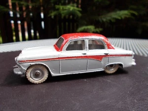 VINTAGE DINKY #176 AUSTIN A105 - Picture 1 of 6