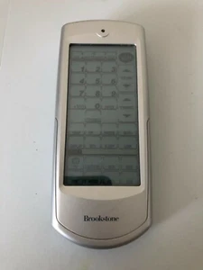 Mando a distancia universal Brookstone con pantalla táctil con pantalla de cristal líquido COMO ESTÁ sin probar - Imagen 1 de 3