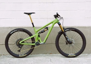 NEW 2022 YETI SB150 Enduro Bike, XX1/X01 Custom, T-Series, Large, carbon - Picture 1 of 10