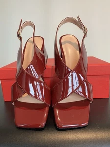 NIB Never Worn Womens Red Faux Patent Leather Shoes, Sz6 Stack Heel, Slingback - Picture 1 of 7