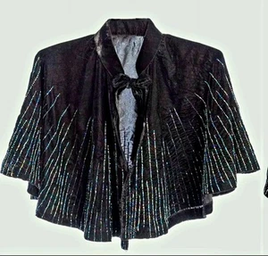 SAACHI ENBELLISHED BLACK VELVET BEADED WOMAN'S SHAWL /CAPE EVENING WEAR ONE SIZE - Picture 1 of 9