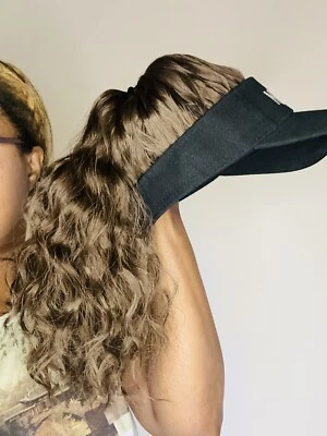 Gorra con peluca de pelo cola de caballo béisbol 12 pulgadas marrón oscuro  Foto 1 de 3