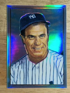 2001 Bowman Chrome Rookie Reprints Refractors #12 Hank Bauer - Bild 1 von 2