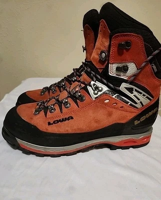 LOWA 2100224309 Men's Alpine Expert II GTX Dark Red Mountaineering Boots Shoes - Image 1 of 4