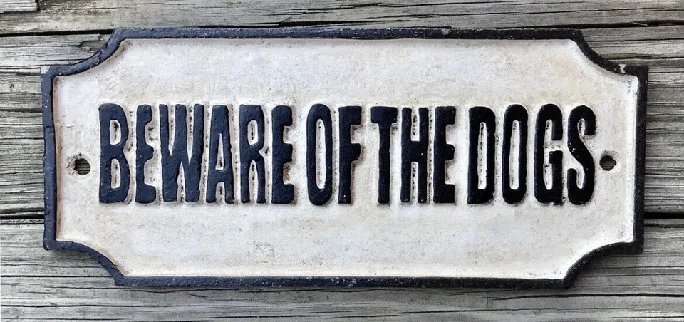 "Letrero de pared o puerta de hierro fundido BEWARE OF THE DOGS, 5"" X 11,5""" Foto 1 de 1