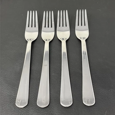 Lote de talheres garfo salada IKEA Dragon aço inoxidável 7,5" 22185 - Imagem 1 de 4