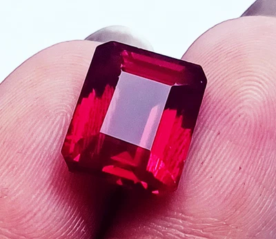 8 to 10 Ct Natural Ruby Emerald Shape Loose Gemstone Certified RL57 - Image 1 of 4