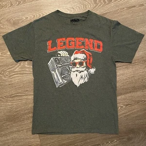Mad Engine "Legend" T-Shirt Boombox Hip-Hop Santa grün Herren Small Grafik Tee - Bild 1 von 5