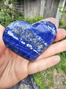 Lapis Lazuli crystal Heart Carving Blue Pyrite Healing 124g 6.7cm Palmstone Palm - Picture 1 of 15