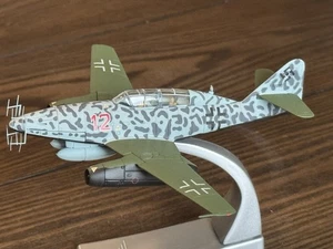 RARE CORGI 1/72 AA37206 MESSERSCHMITT ME 262B NIGHT FIGHTER 'RED 12' 1945 *MIB* - Bild 1 von 14