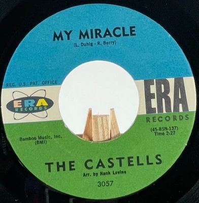 THE CASTELLS 45 RPM MY MIRACLE / MAKE BELIEVE WEDDING—EX Foto 1 de 4