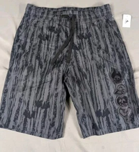 Disney Parks Villains Shorts Boys XL Mens XS Black NWT $39 MSRP - Picture 1 of 6
