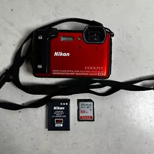 Nikon Coolpix W300 Oran 4K impermeabile/urto 5x ampio zoom ottico fotocamera digitale - Foto 1 di 13