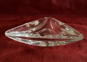 Val St. Lambert Clear Crystal Triangular Ashtray Signed Vintage - Picture 1 of 12