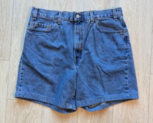 Levi's 550 Vintage 2000 Medium Wash Relaxed Fit Jeansshorts / Größe 36 / Hergestellt in den USA - Bild 1 von 6