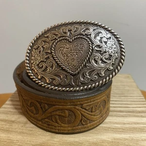 Justin Hope Brown Leather Girls Belt Sz 22 Heart Silver Buckle Western Cowgirl - Picture 1 of 9