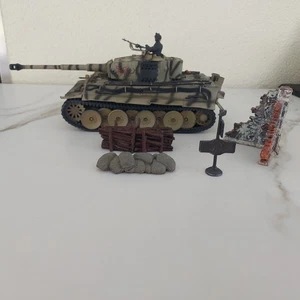 Forces of Valor 1:32 German Tiger I Eastern Front 1944 + Zubehör - Bild 1 von 20