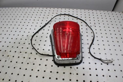 ЗАДНИЙ ТОРМОЗНОЙ ФОНАРЬ 2002 VICTORIA V92C (#489) - Изображение 1 из 4