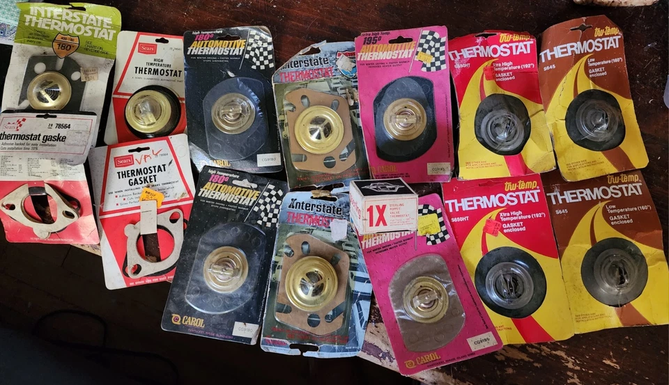 TERMOSTATOS Y JUNTAS AUTOMOTRICES DE COLECCIÓN NOS TRU-TEMP INTERSTATE CAROL SEARS Foto 1 de 4