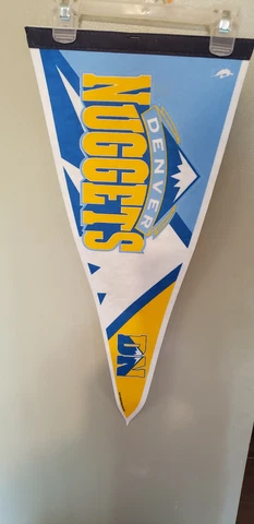 DENVER NUGGETS NBA RETRO FELT VINTAGE PENNANT 5/16/22 Cover