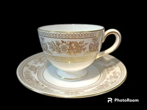 WEDGWOOD England GOLD COLUMBIA - edle Kaffeetasse mit Untertasse - Picture 1 of 4