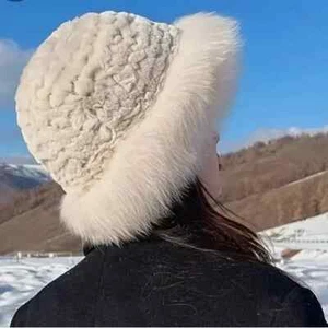 Kunstfell Fischerhut pelzig elfenbein hellbraun Damen Winter kuschelig Zopfmuster Mitte - Bild 1 von 3