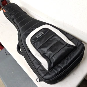 MONO M80 Electric Guitar Soft Case - Fender Strat / Tele Size Electric Guitar - Picture 1 of 18