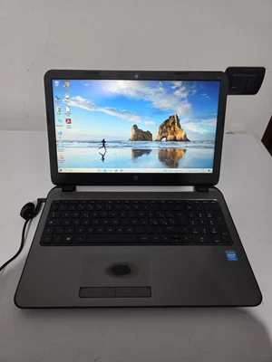 NOTEBOOK HP 250 G3 4GB RAM( LEGGERE DESCRIZIONE ) - Immagine 1 di 4