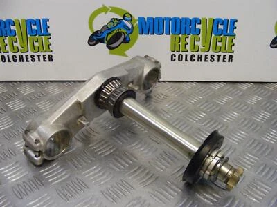 Suzuki GSXR 600 Yoke Bottom 2001 to 2003 K1 K2 K3 GSXR600 A958 - Image 1 of 4