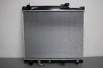 1996 1997 1998 SUZUKI SIDEKICK FRONT RADIATOR 1.8L Foto 1 de 4