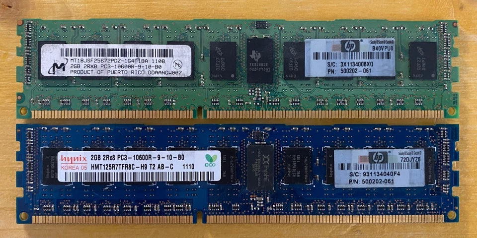 RAM 2x2GB HP 500202-061 Memory DDR3 6x2GB RDIMM ECC 2Rx8 PC3-10600R - Immagine 1 di 1