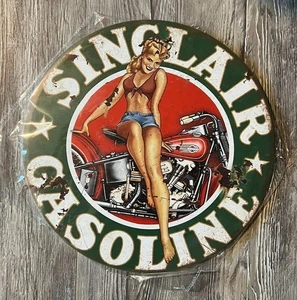 Sinclair Gasoline 12" Diameter Novelty Hem Wrapped Metal Sign New! - Picture 1 of 2