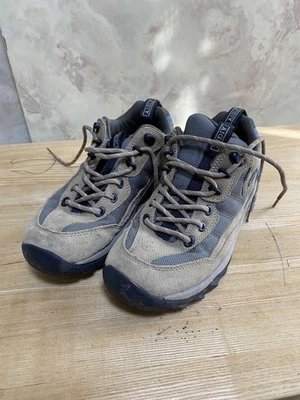 Montañismo Aigle único para mujer envío a Japón Foto 1 de 4