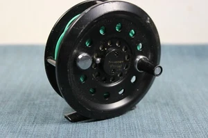 VINTAGE PFLUEGER PURIST 1394 SINGLE ACTION RIGHT HAND FLY FISHING REEL - Picture 1 of 6